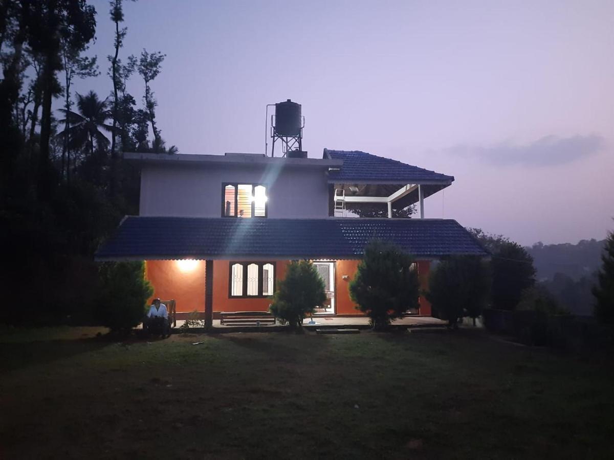 Sandev Homestay Madikeri Exterior foto